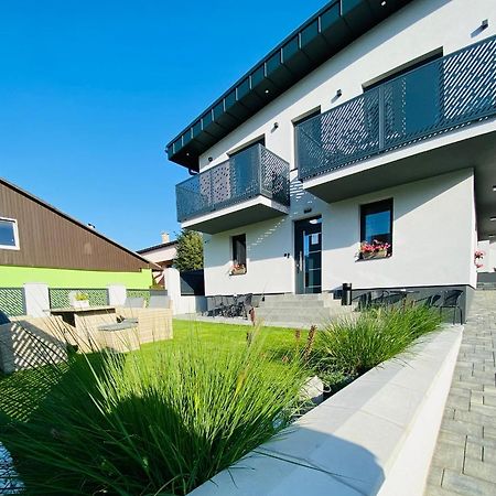 Apartmany Tamka ヴルボフ エクステリア 写真