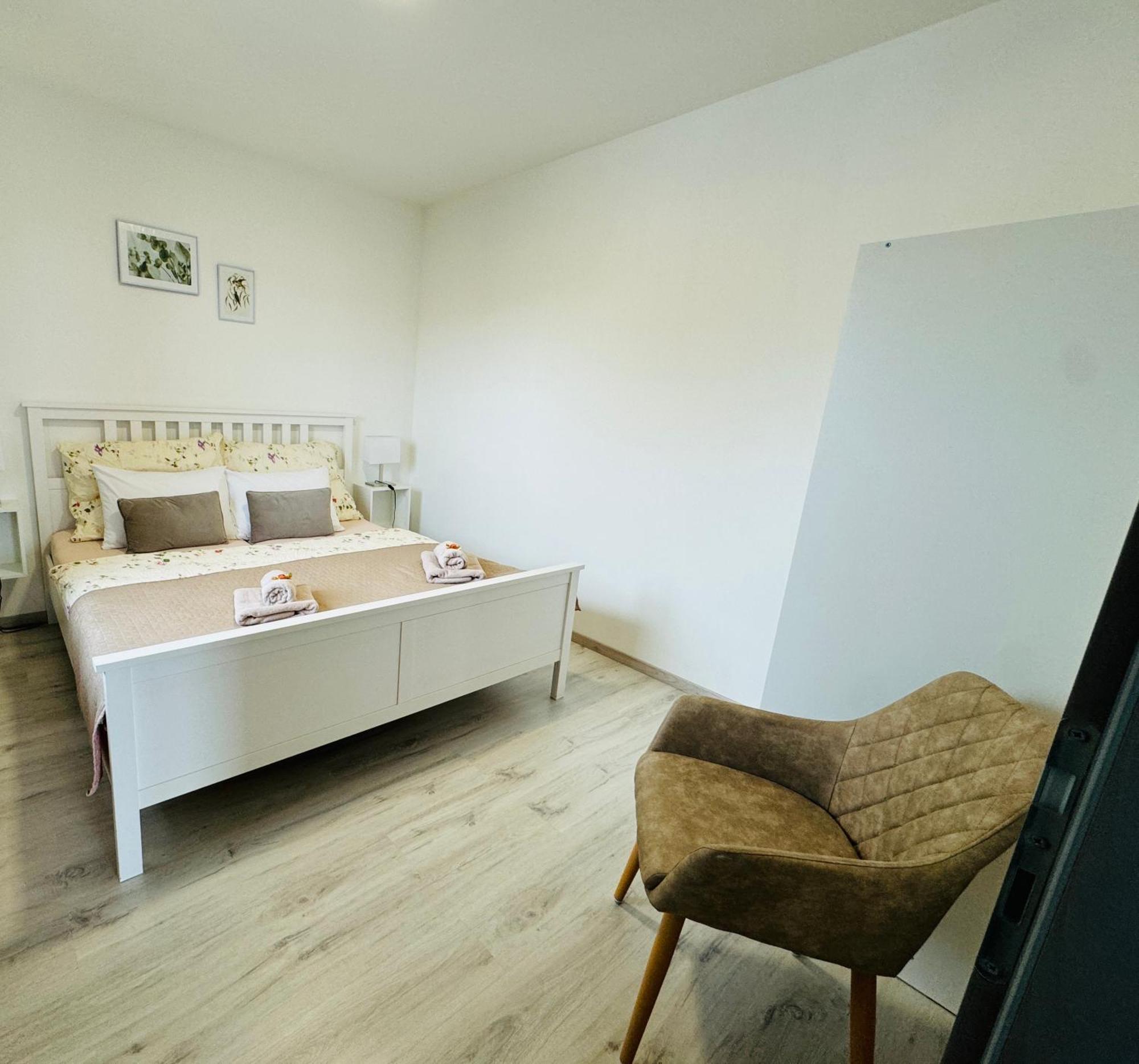 Apartmany Tamka ヴルボフ エクステリア 写真